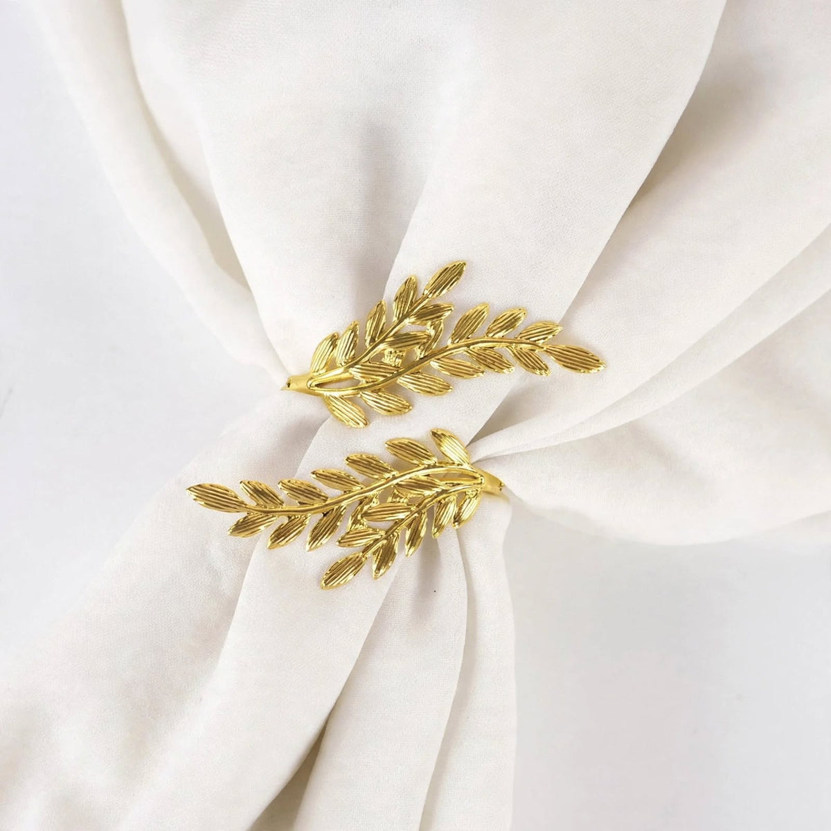 Lot de Ronds de Serviette Feuilles en Métal Doré ou Argenté – Décoration de Table Fêtes, Mariage et Noël