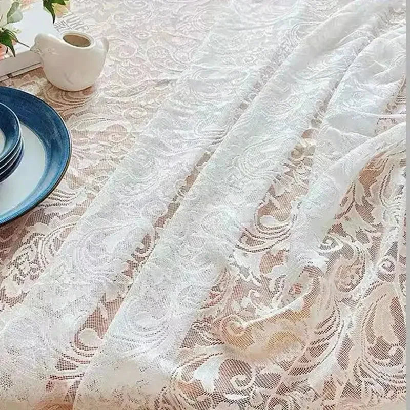 Nappe Jacquard Anti-taches et Imperméable Effet Dentelle Blanche