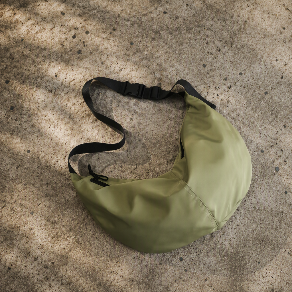 Sac à Bandoulière Homme Grande Capacité en Nylon Imperméable – Style Urbain Unisexe